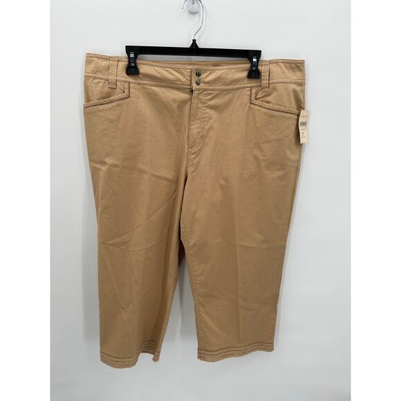 Coldwater Creek NWT Bi Stretch Novelty Twill Cropped Pants Khaki // 18 - Picture 1 of 10